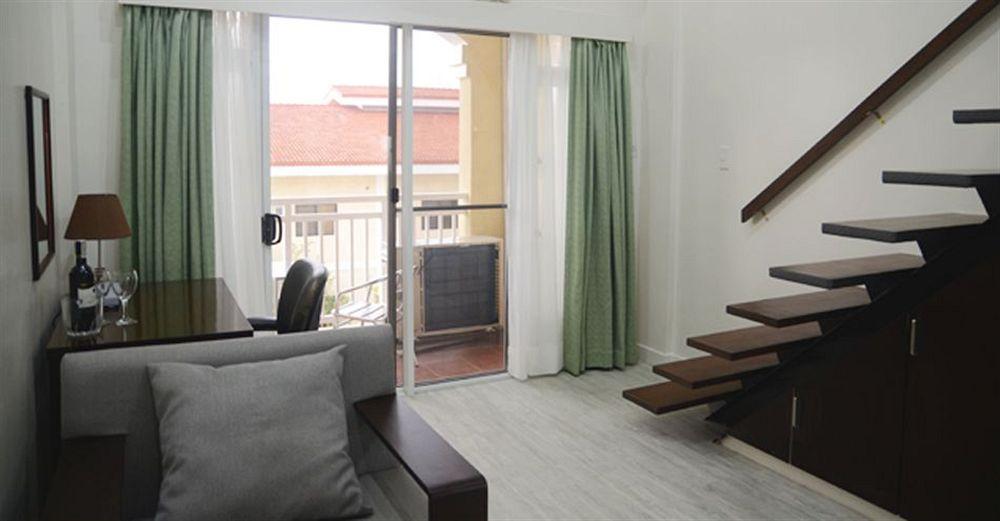 Subic Coco Hotel Olongapo Eksteriør billede