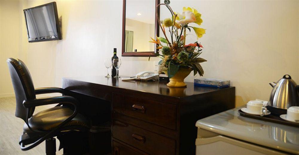 Subic Coco Hotel Olongapo Eksteriør billede