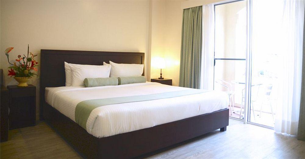 Subic Coco Hotel Olongapo Eksteriør billede