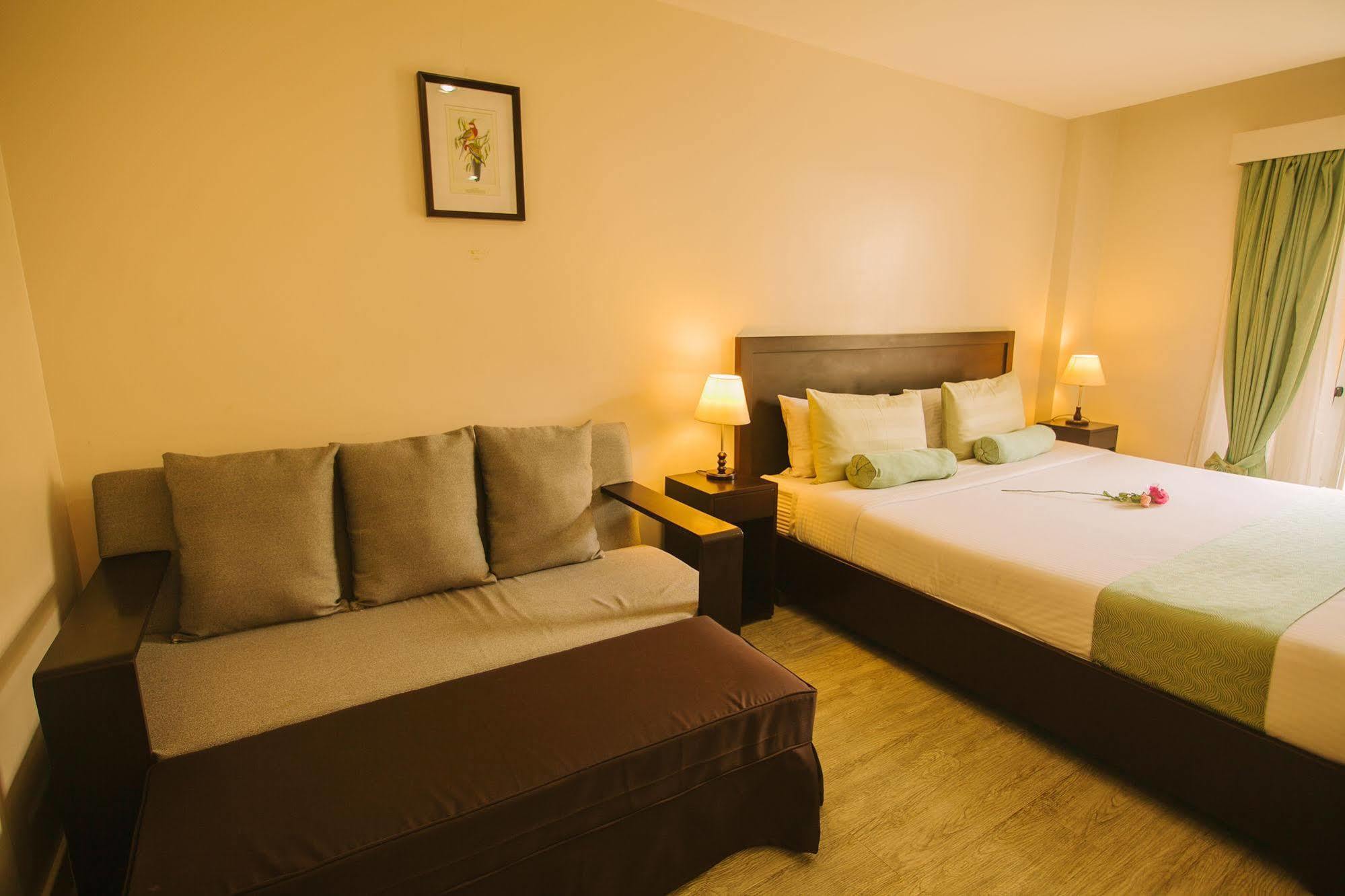 Subic Coco Hotel Olongapo Eksteriør billede