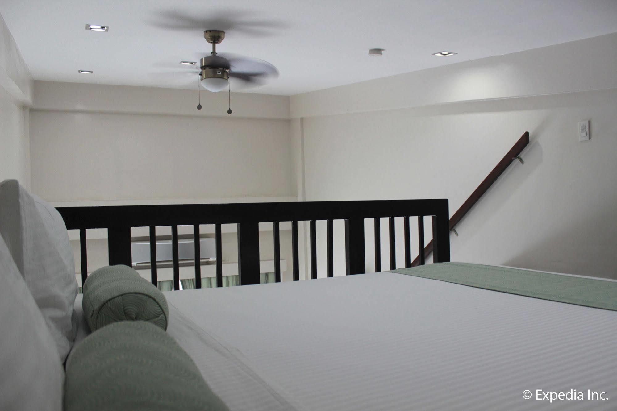 Subic Coco Hotel Olongapo Eksteriør billede