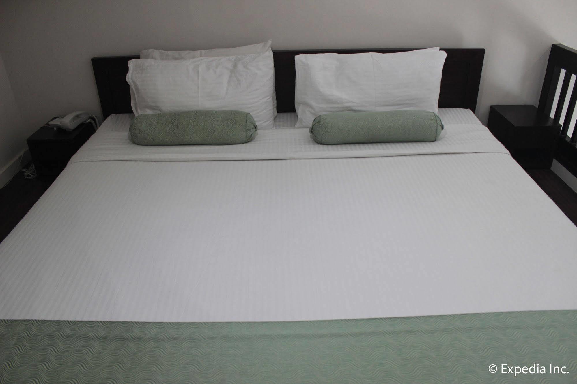 Subic Coco Hotel Olongapo Eksteriør billede
