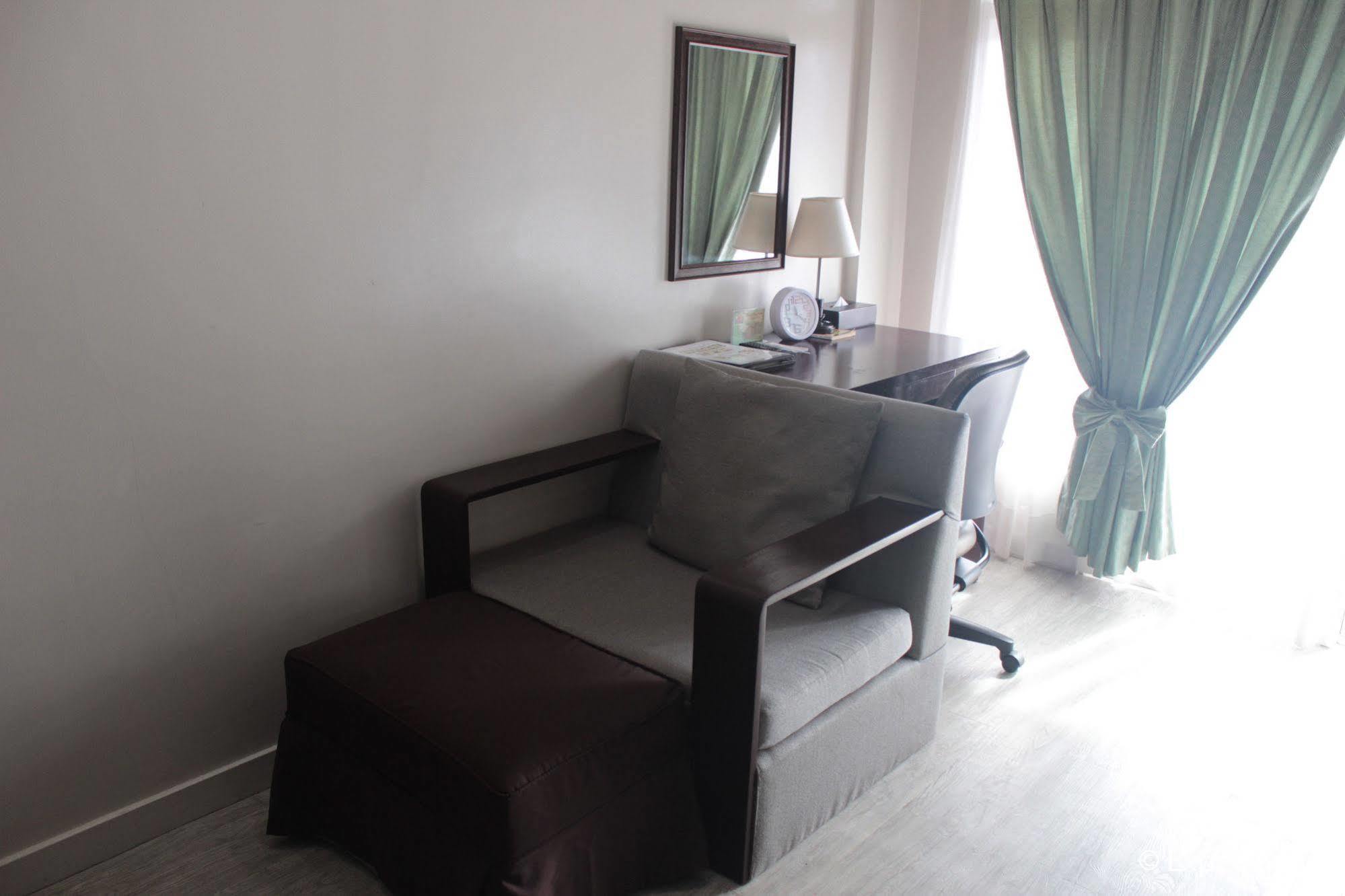 Subic Coco Hotel Olongapo Eksteriør billede